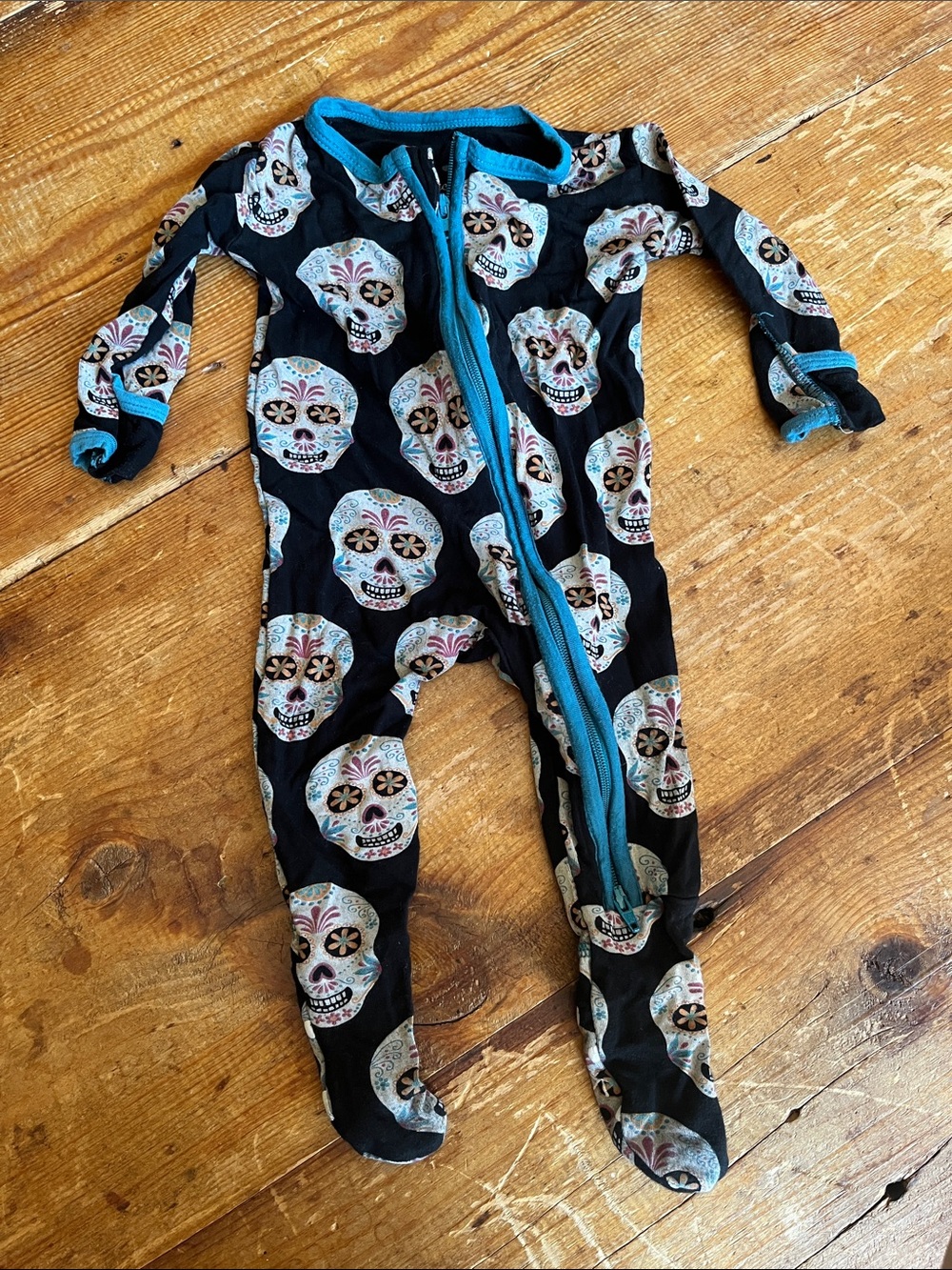 Kickee Pants 3-6m skulls calavera